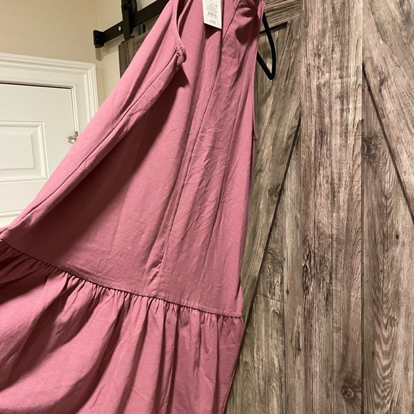 NWT peplum t-shirt dress - Picture 5 of 6